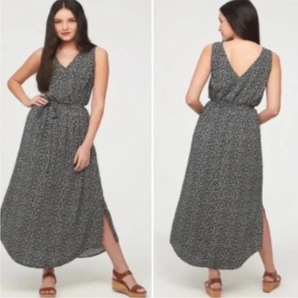 Elegant Black and White Women's Maxi Dress
